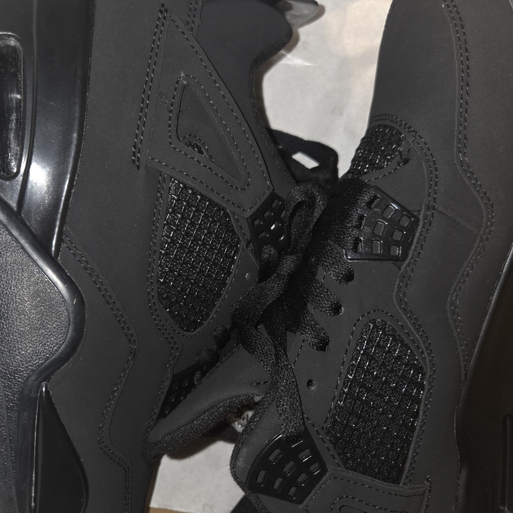 Jordan 4 Retro Black Cat - Picture 2 of 4